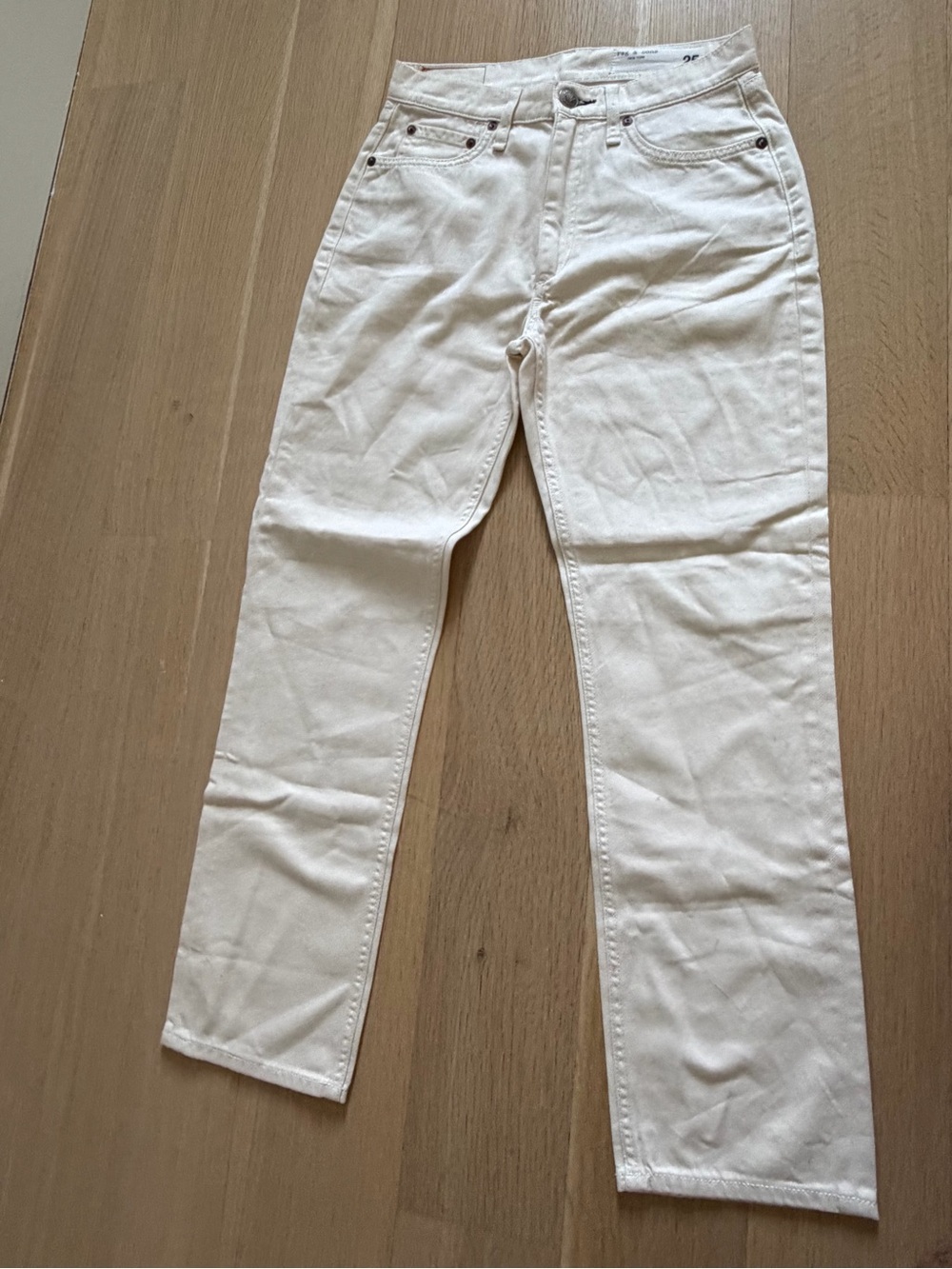 Rag & Bone never worn Cream High-Rise Straight Leg Jeans